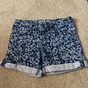 Girls size 8 Eddie Bauer flower jean shorts - bundle of 2
